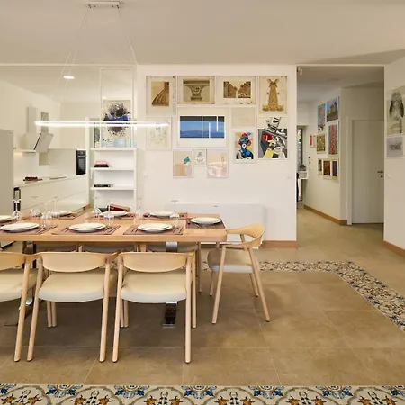 New Luxury Familija - Pool, Seafront, Ideal For 8 Persons *