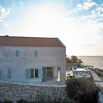 别墅 Luxury Seafront Villa Familija Splitska With Pool On Brac 斯普利特卡