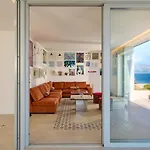 别墅 Luxury Seafront Villa Familija Splitska With Pool On Brac *